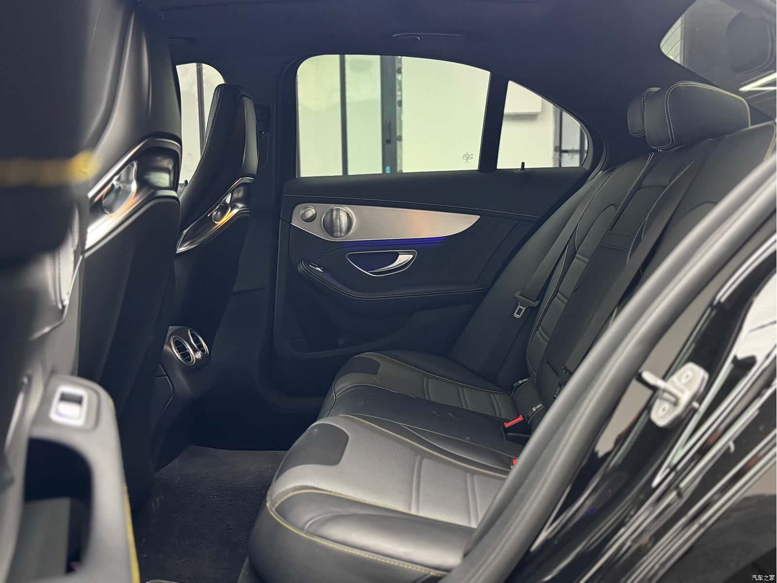 Mercedes-Benz C-Class, 2022 15