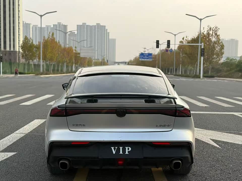 Changan UNI-V