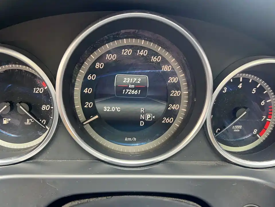 Mercedes-Benz E-class Mercedes-Benz E-class