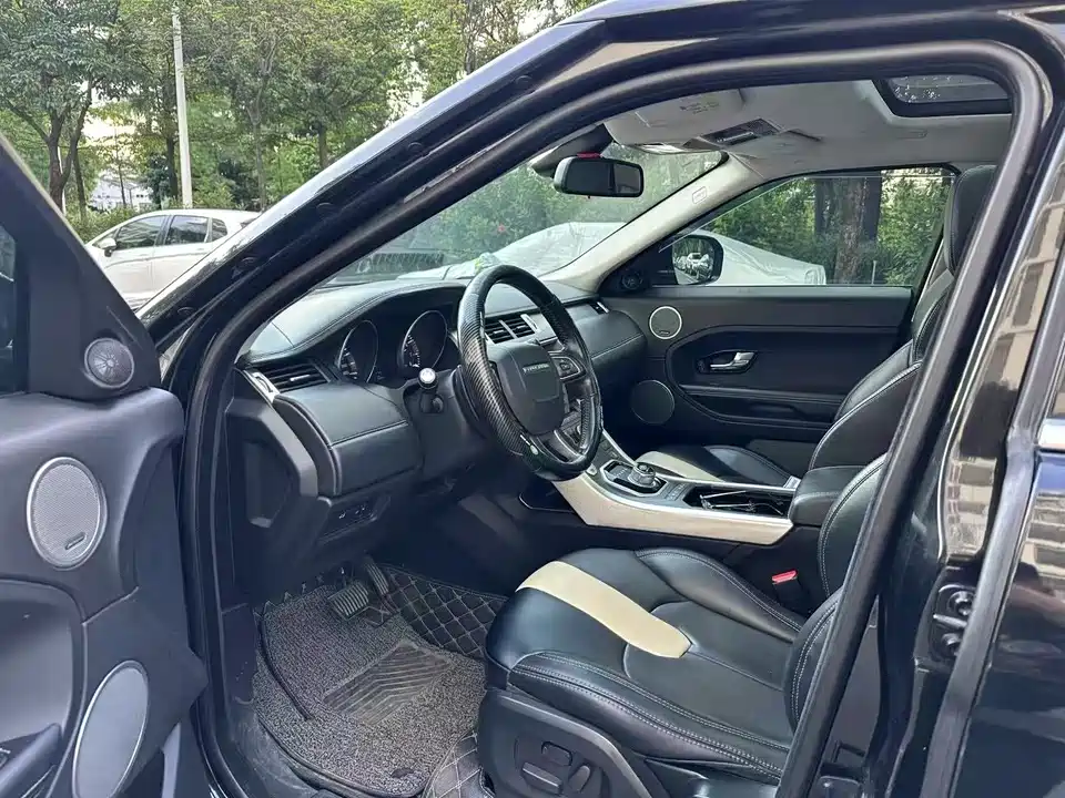 Land Rover Range Rover Aurora