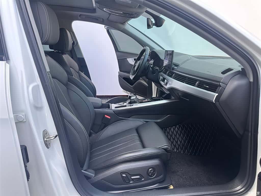 Audi A4L, 2023 11
