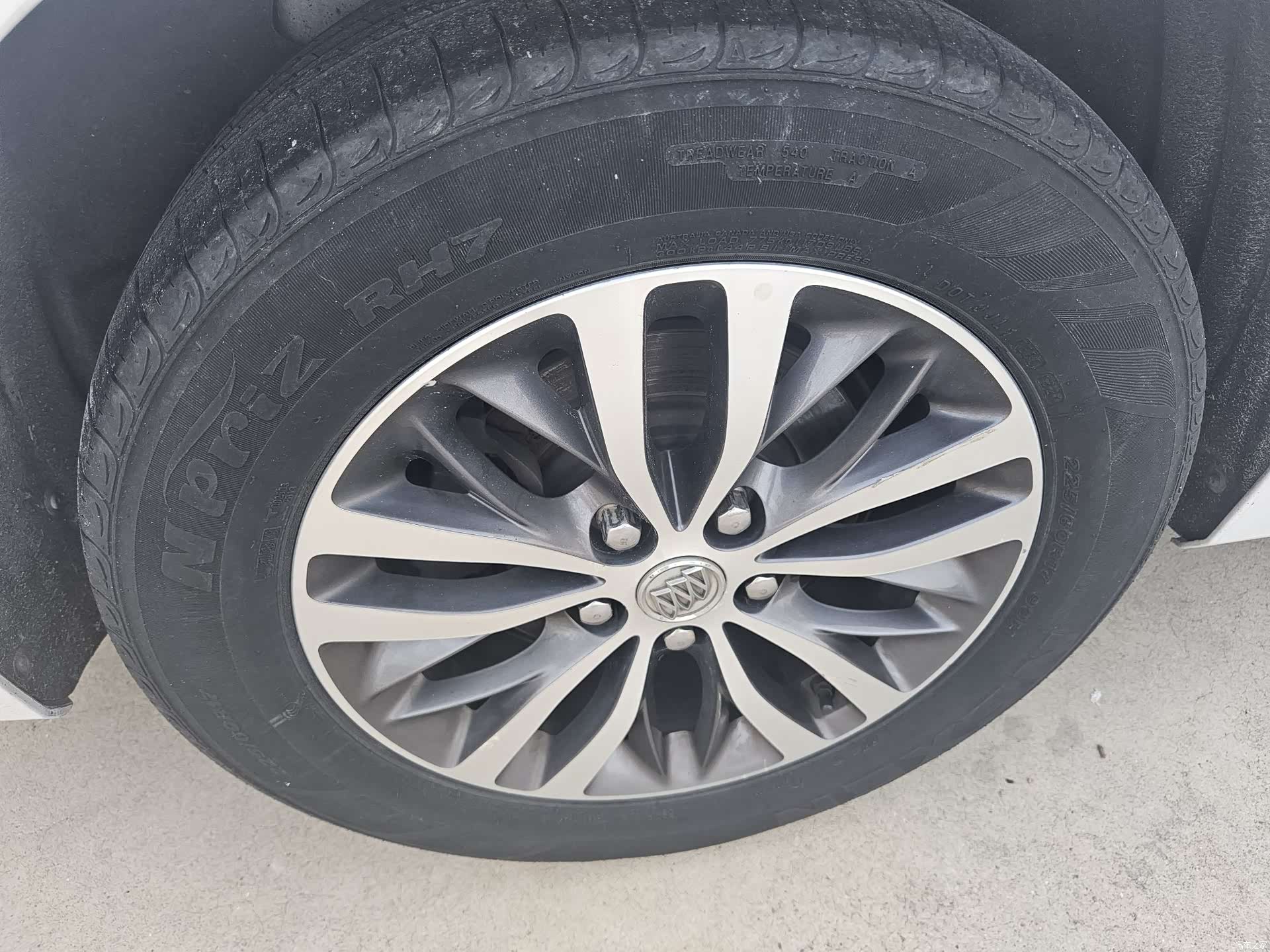 Buick GL8, 2018 16