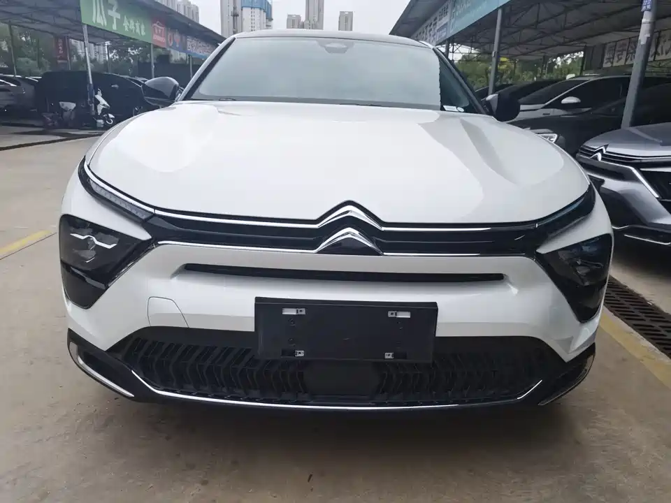 Citroen Versailles C5 X