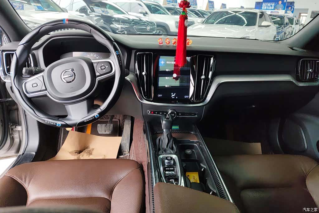 Volvo S60, 2020 12