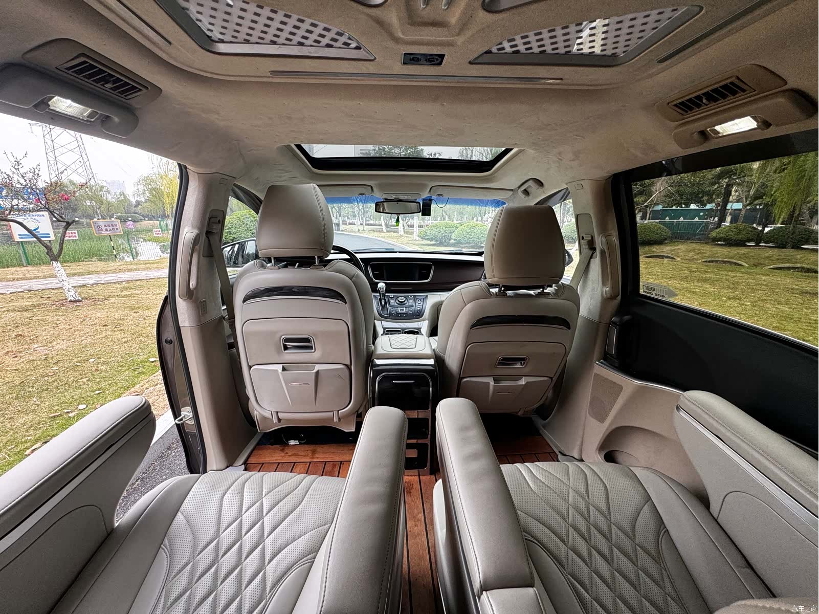 Buick GL8, 2018 10