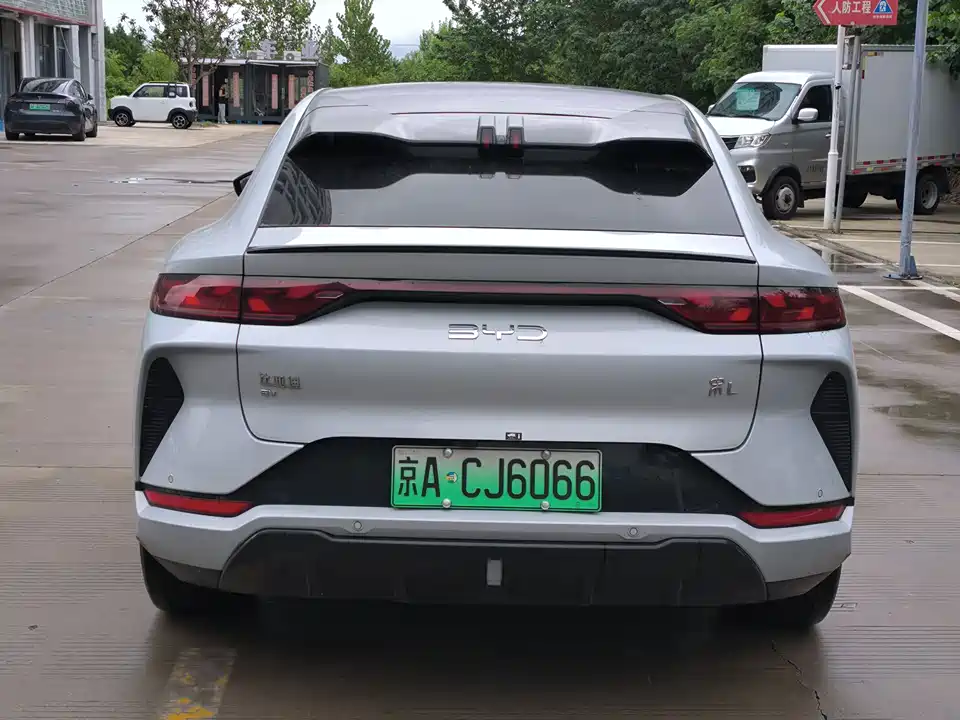 BYD Song L EV