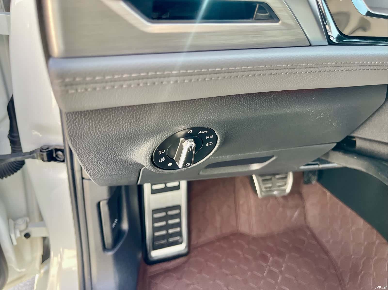 Volkswagen Sagitar, 2022 6