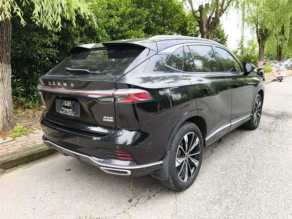 Roewe RX5, 2022 7