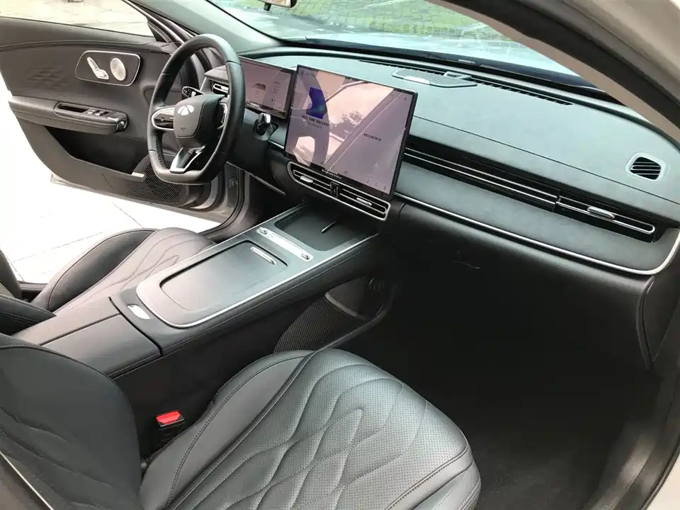 Chery Fulwin Fengyun A8L