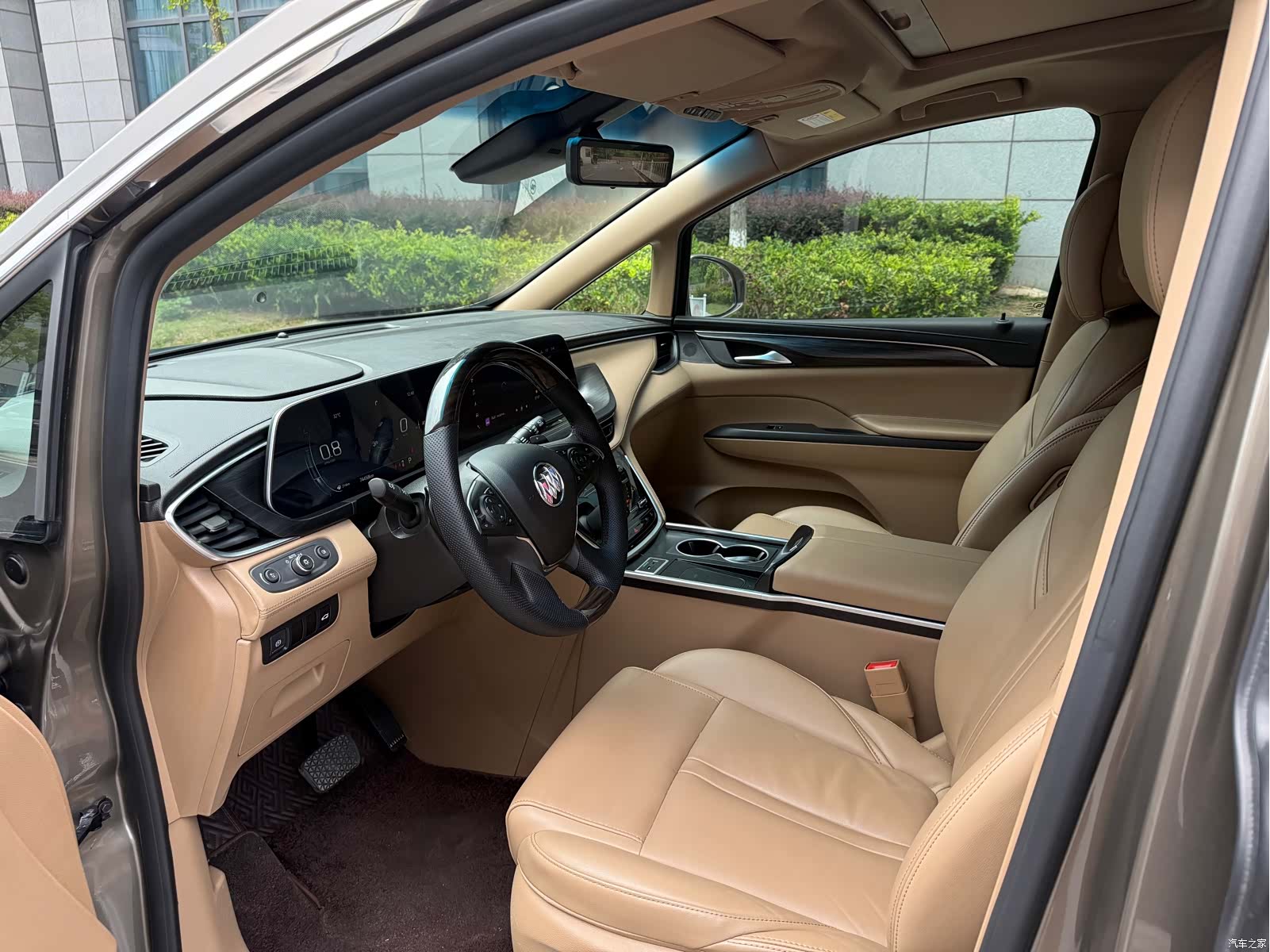 Buick GL8, 2021 4