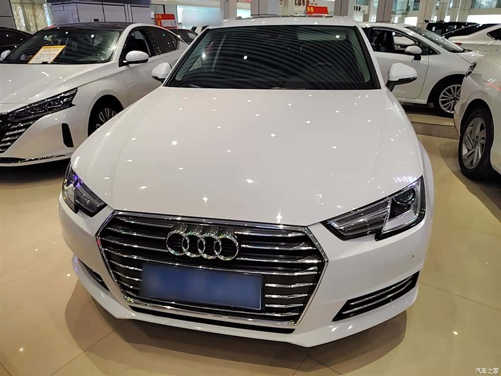 Audi A4L, 2018 3