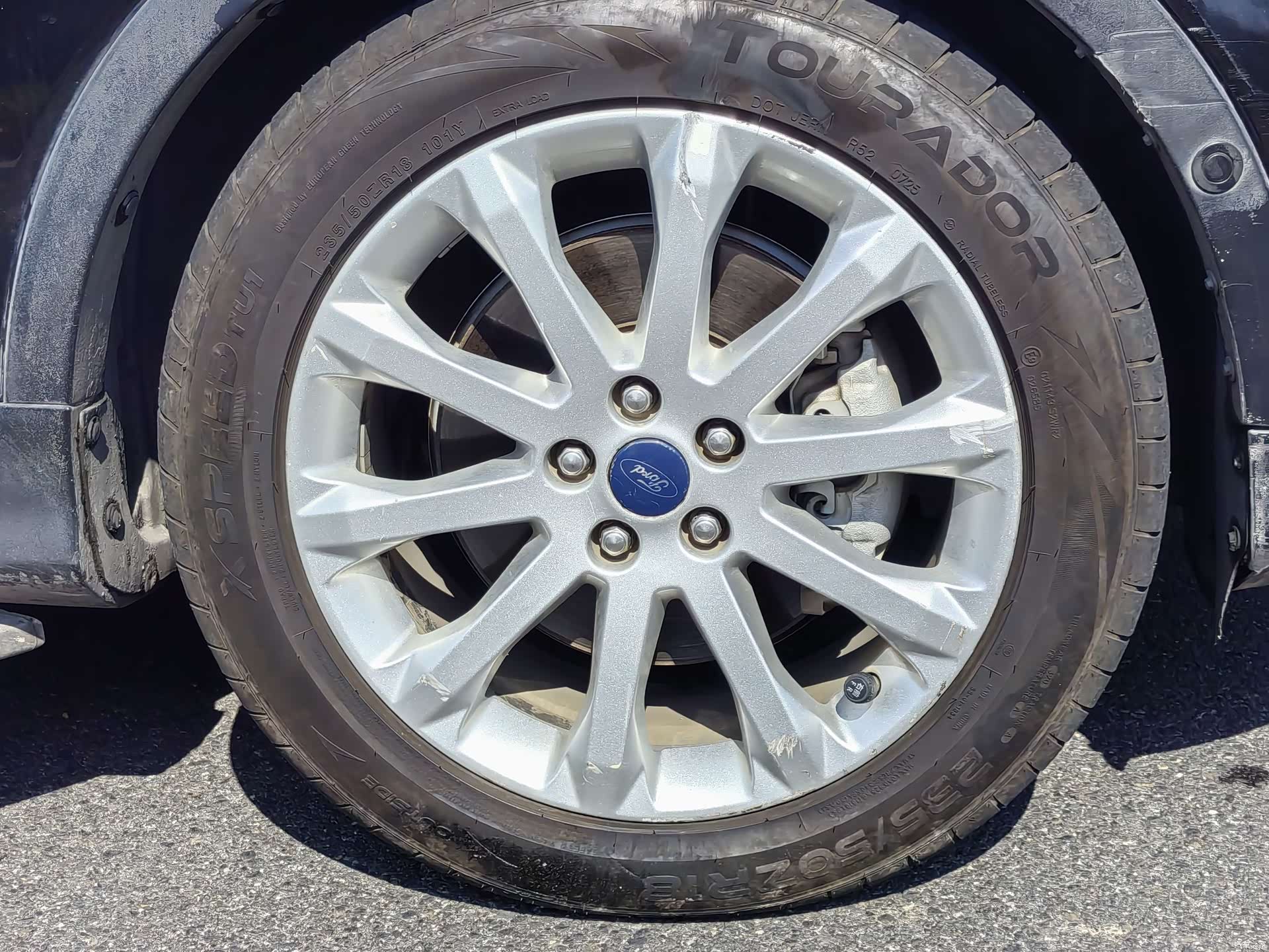 Ford Kuga, 2013 8