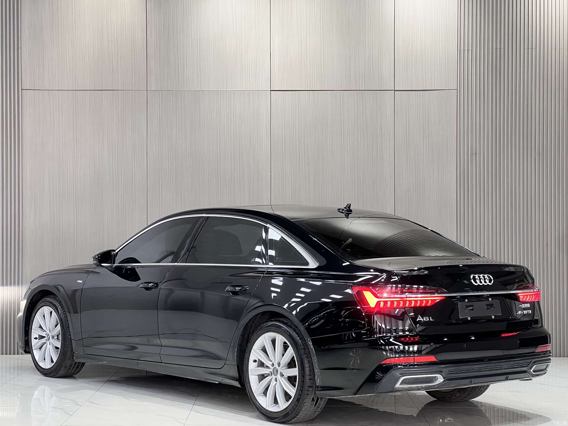 Audi A6L, 2021 9