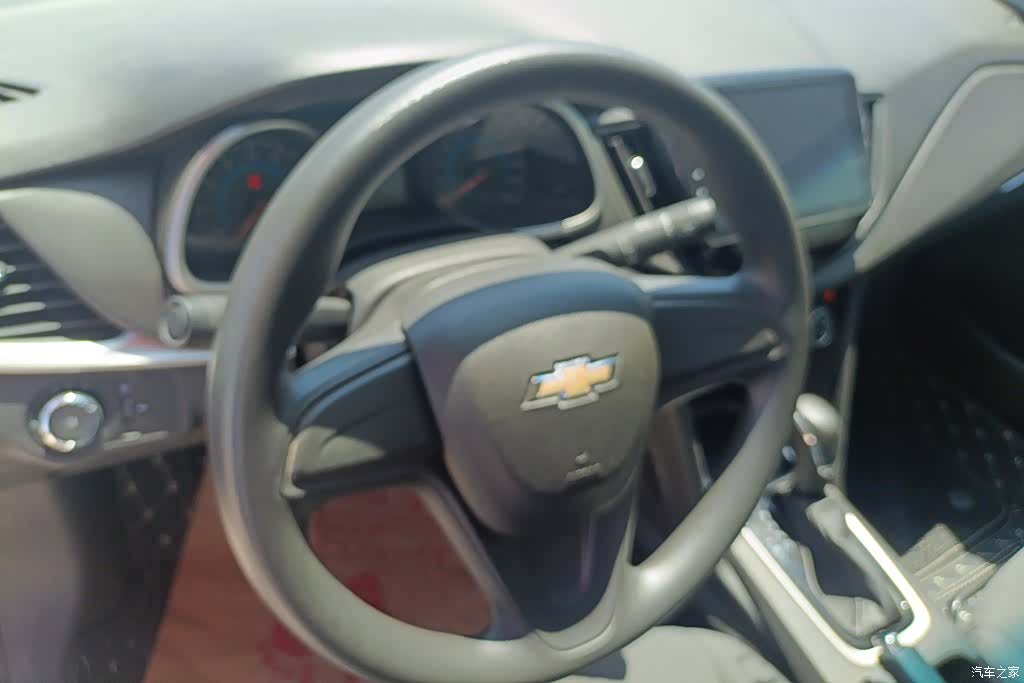 Chevrolet 320, 2018 15