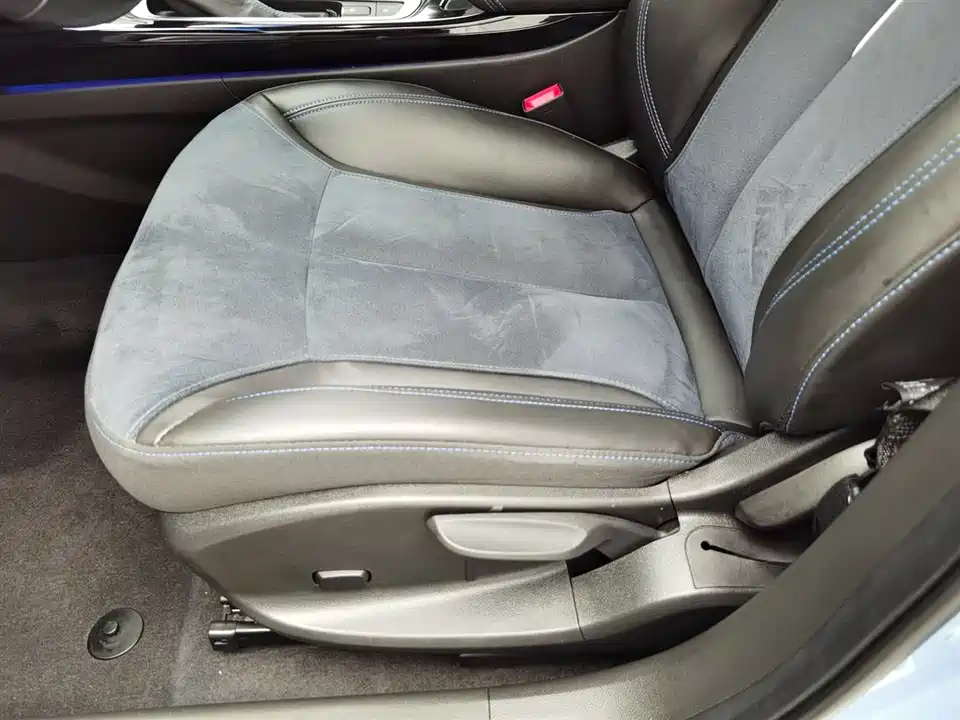 Buick Slightly blue 6