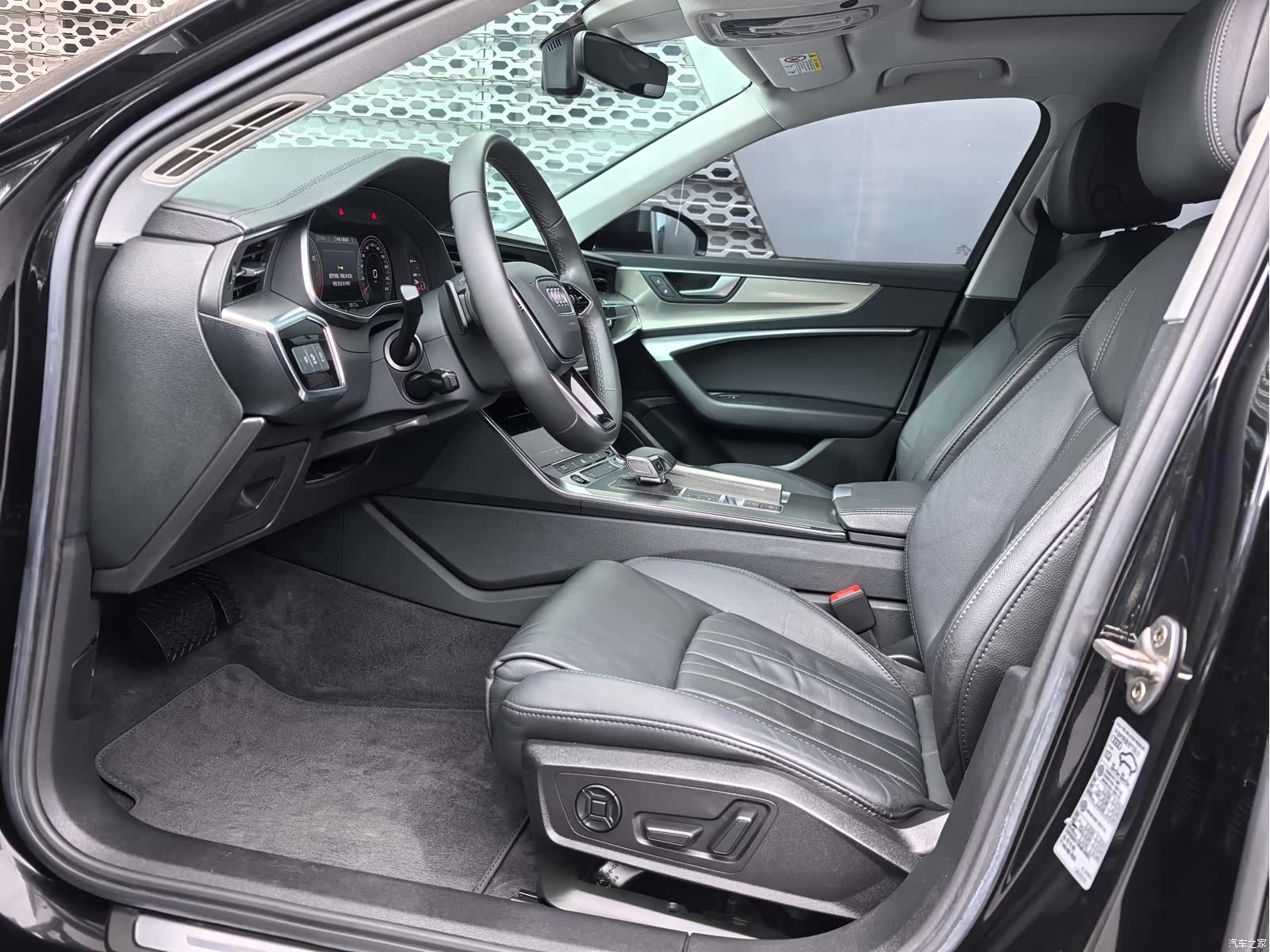 Audi A6L, 2021 4