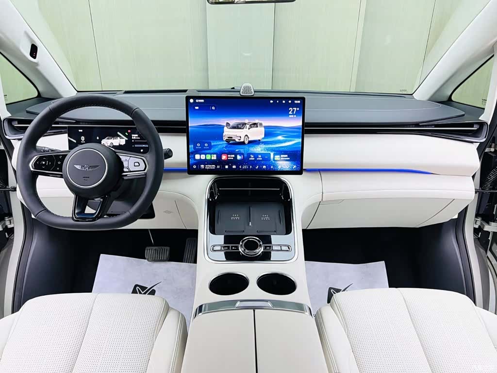 Geely V900, 2026 9