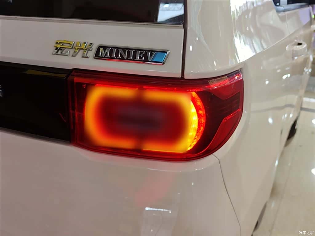 Wuling MINIEV, 2021 8