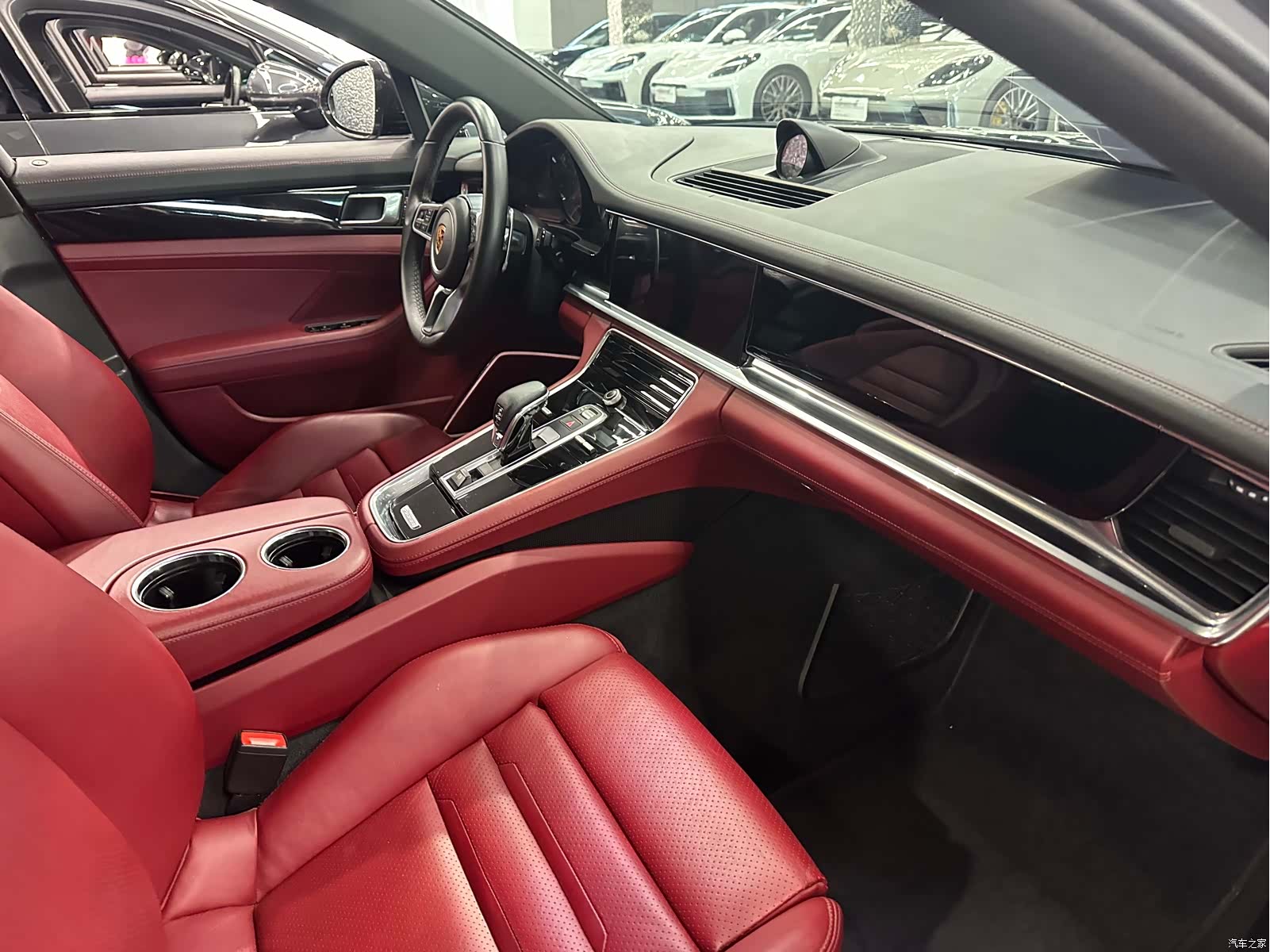 Porsche Panamera, 2018 4