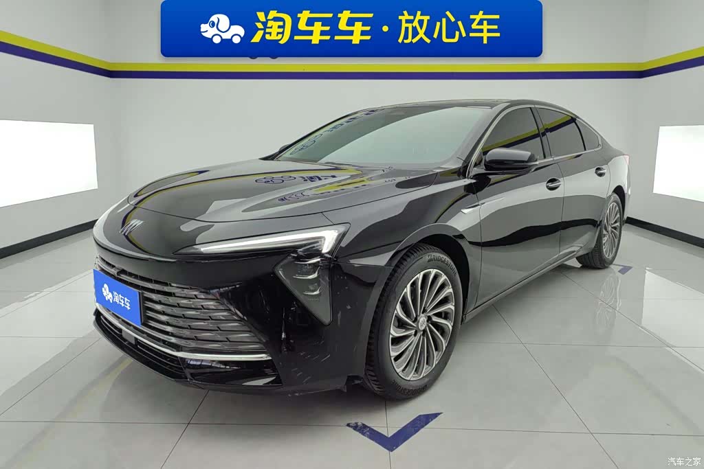 Buick LaCrosse, 2023 1