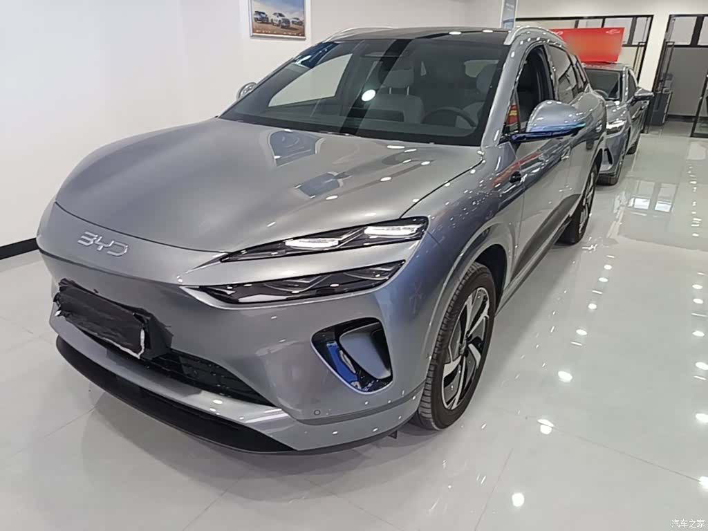 BYD HiAce, 2025 1