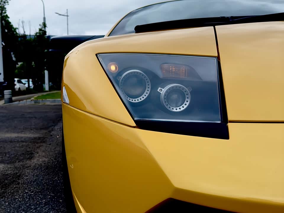 Lamborghini Murcielago