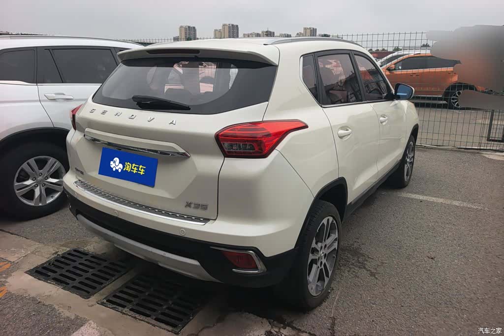 BAIC X35, 2017 3