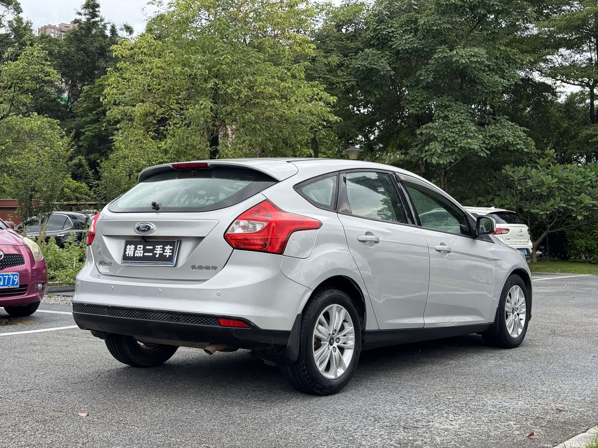 Ford Focus, 2013 22