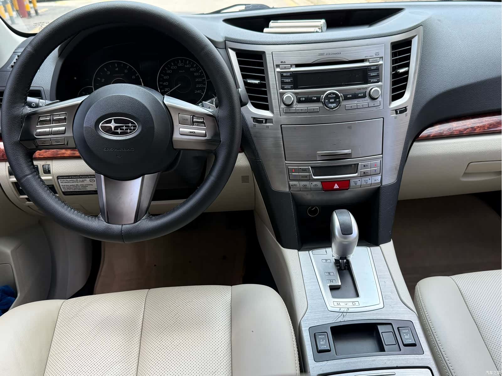 Subaru Outback, 2010 7