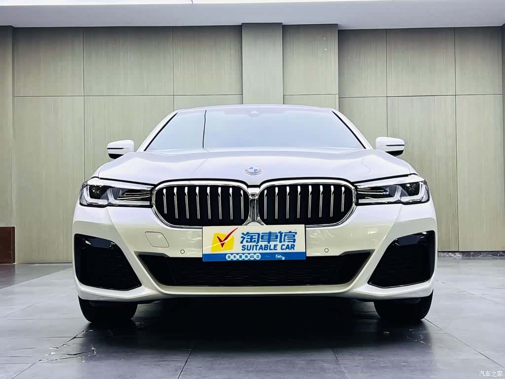 BMW 5 Series, 2022 2