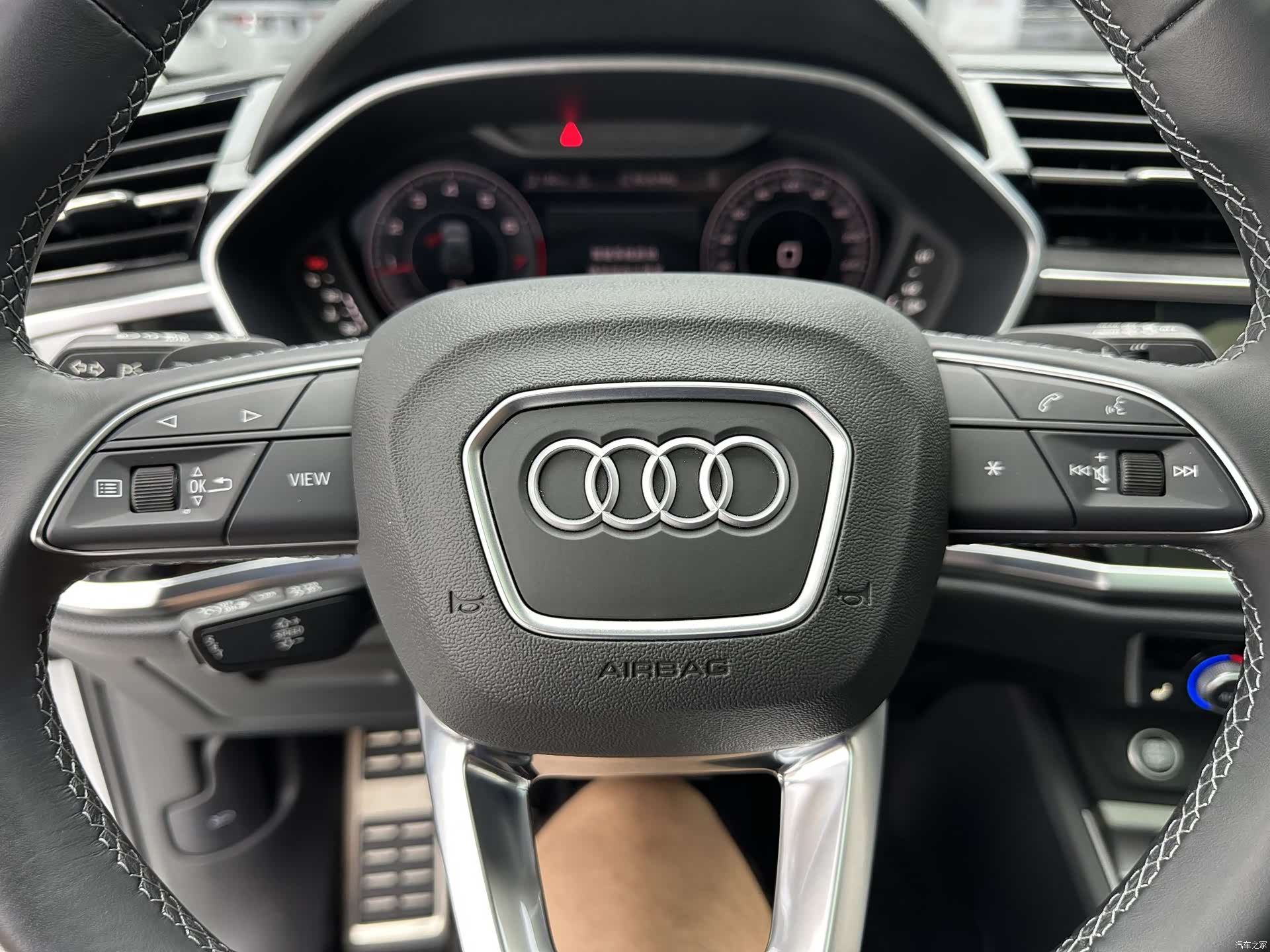 Audi Q3, 2023 14