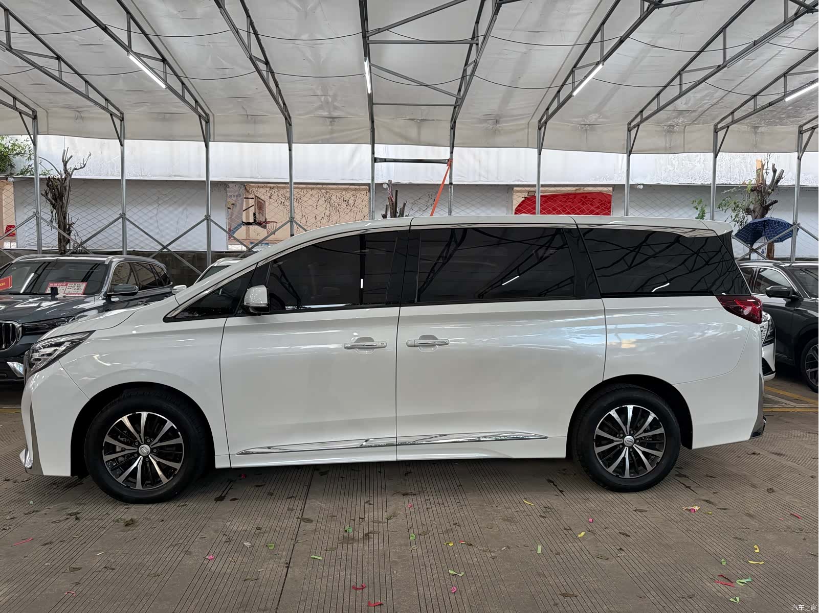 Trumpchi M8, 2023 4
