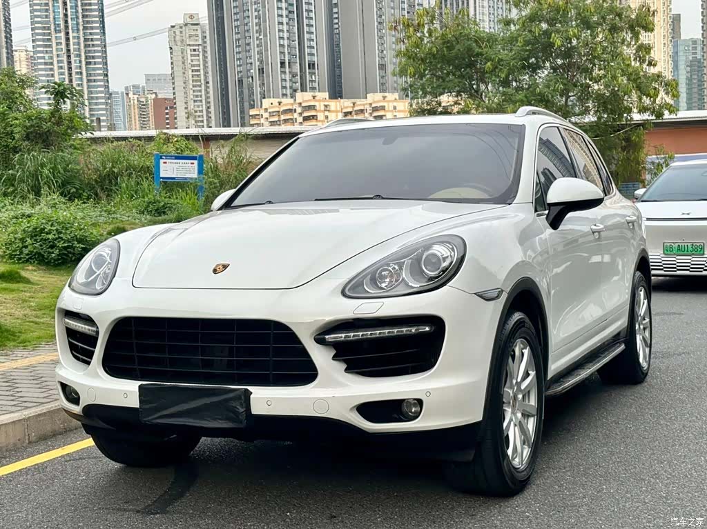 Porsche Cayenne, 2014 1