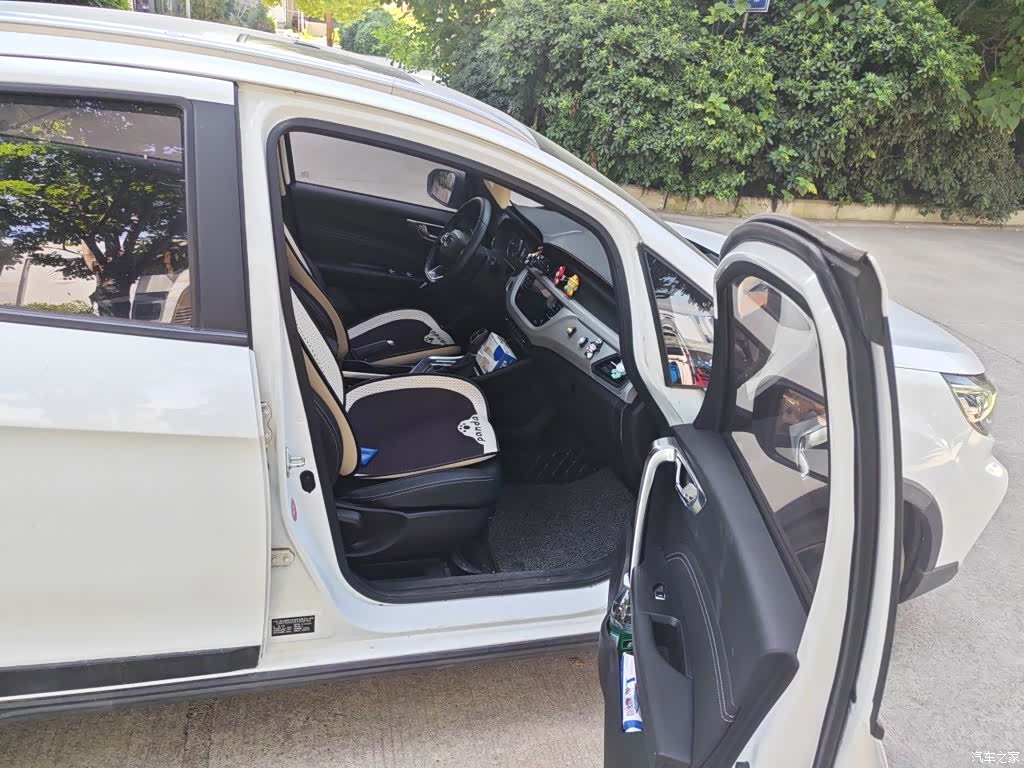 Geely X3, 2020 22