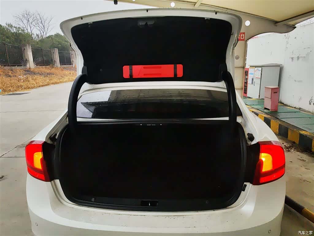 Volvo S60, 2016 15