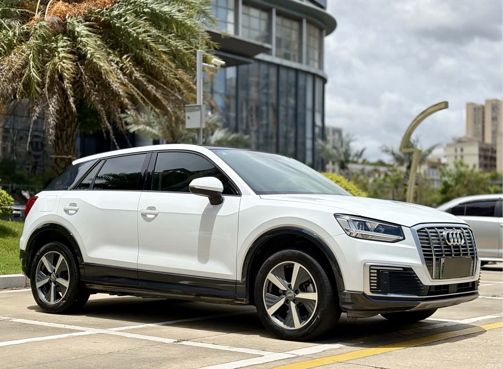 Audi e-tron, 2020 3