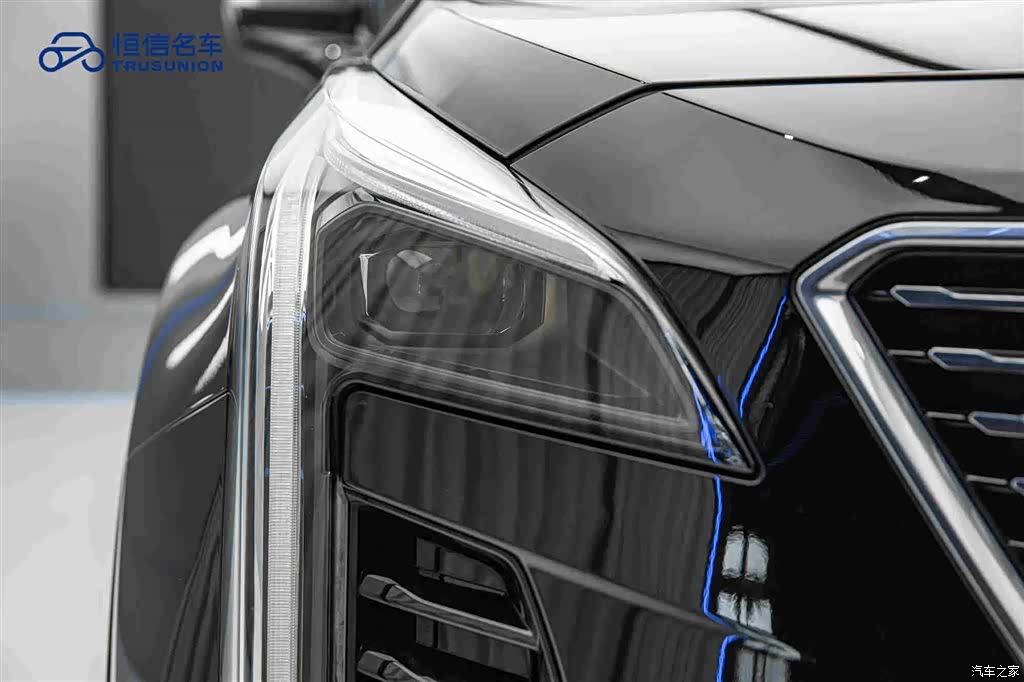Cadillac XT4, 2023 10