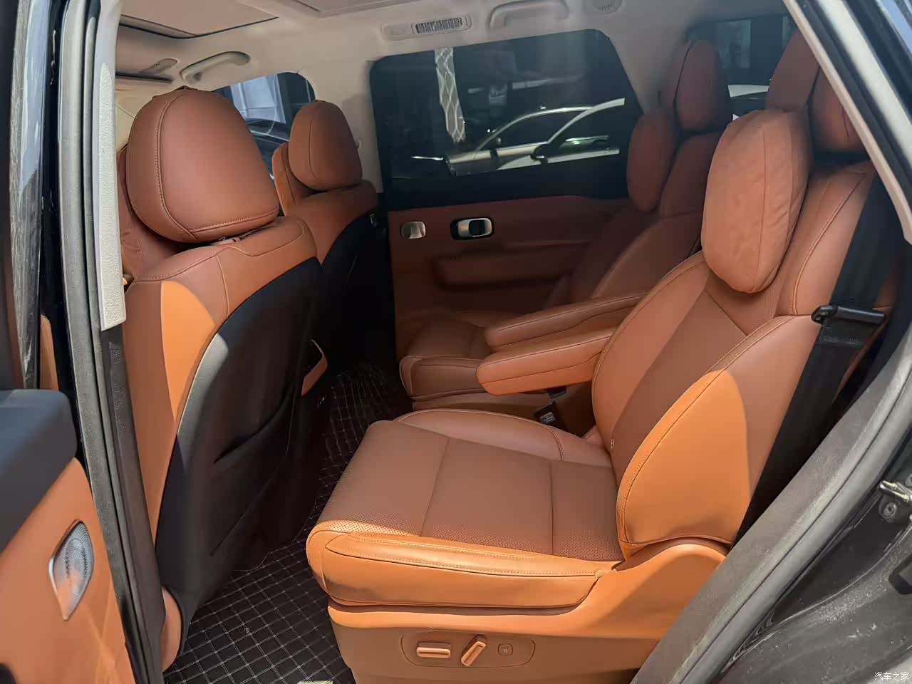 Leapmotor C16, 2025 все фото