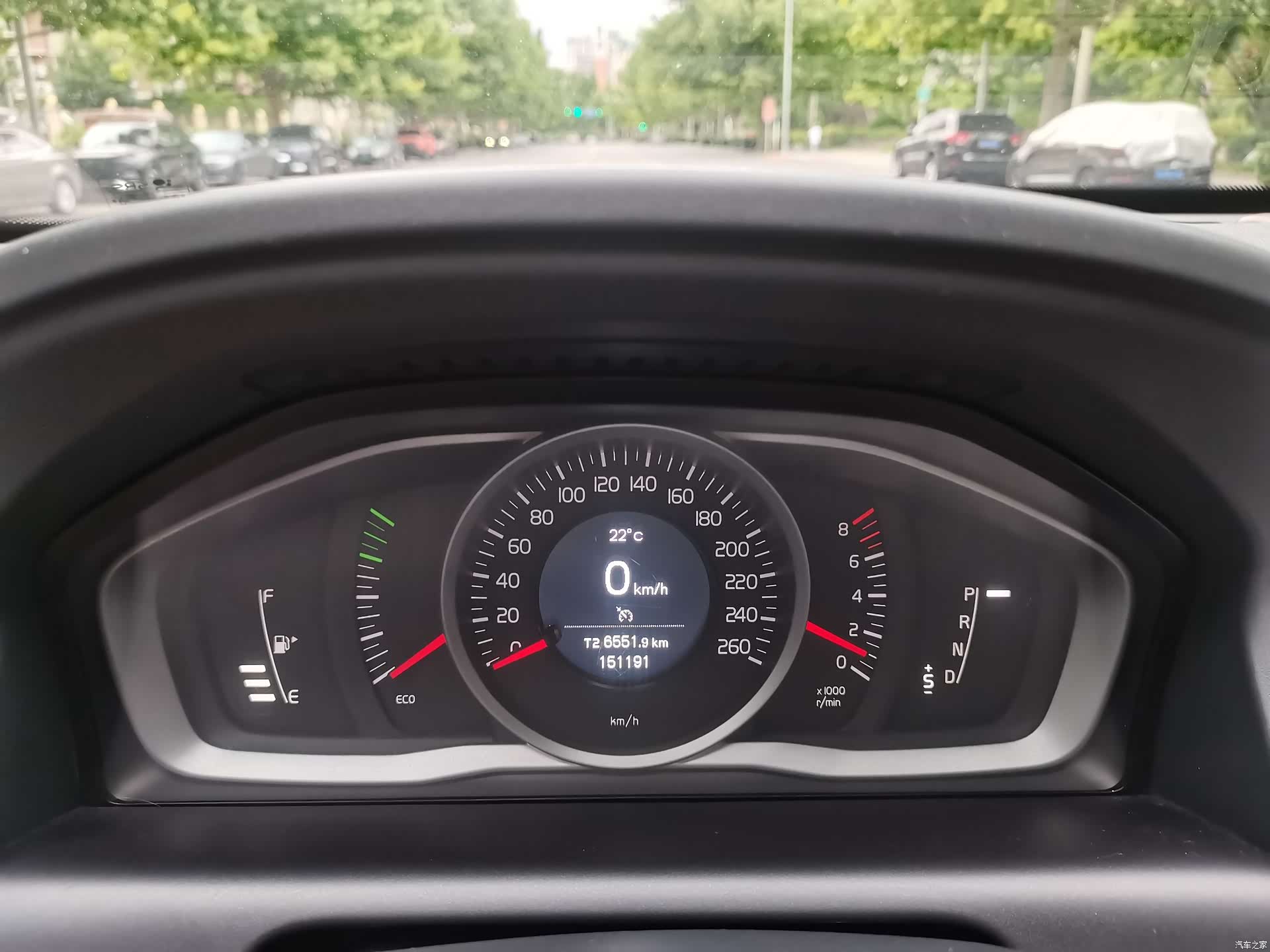 Volvo XC60, 2014 15