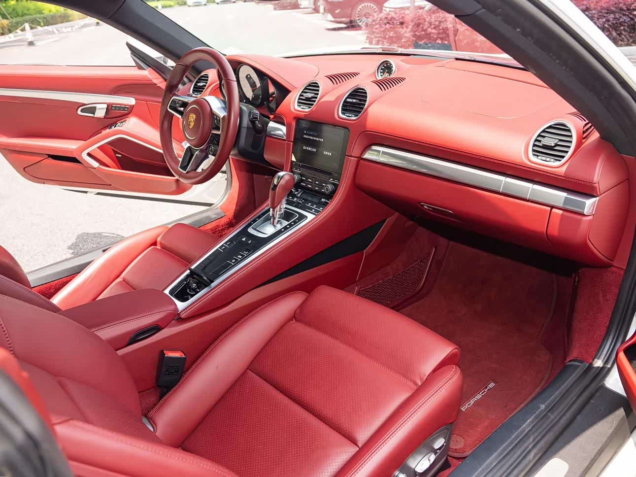 Porsche Cayman, 2019 8