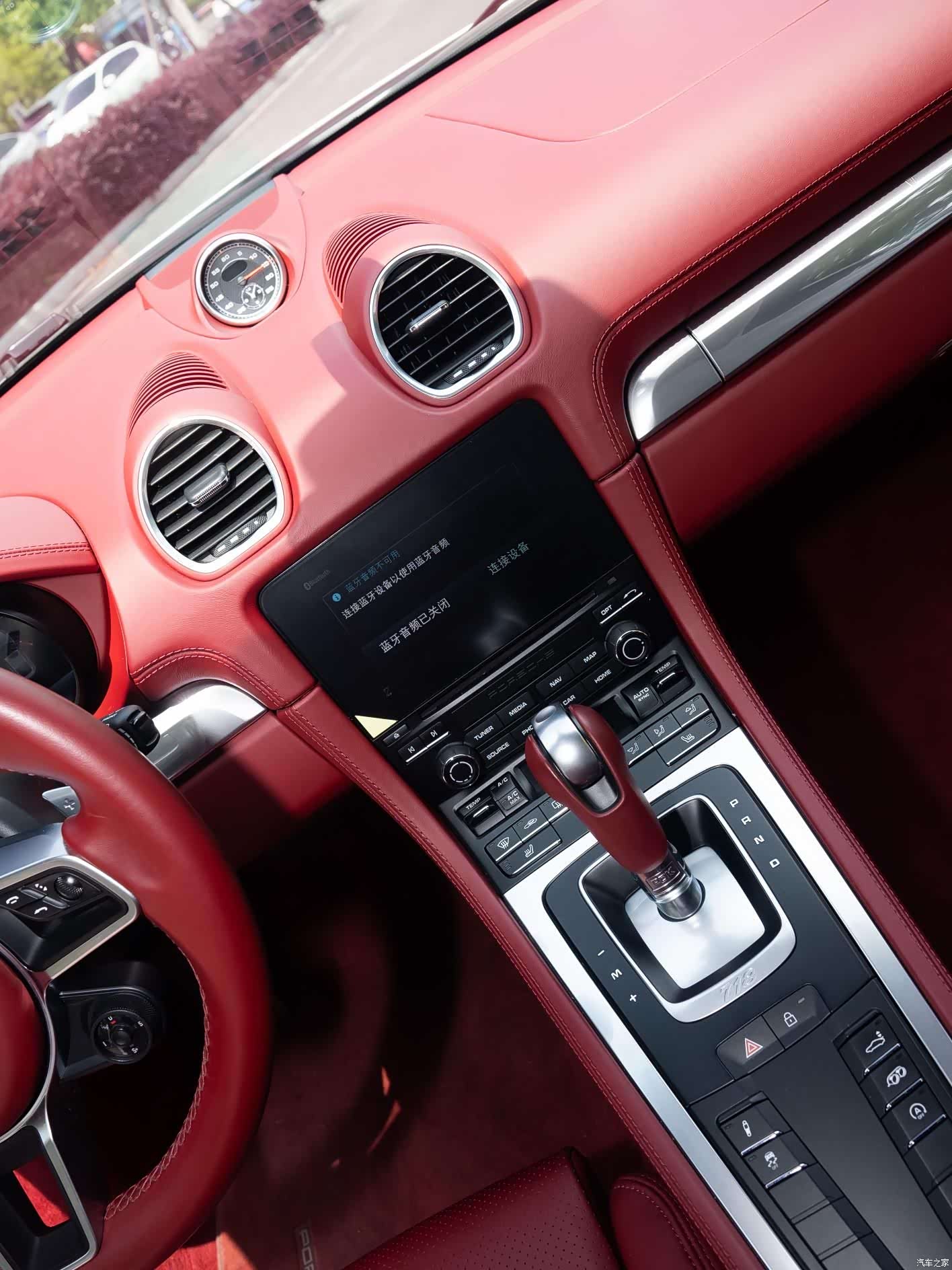Porsche Cayman, 2019 10