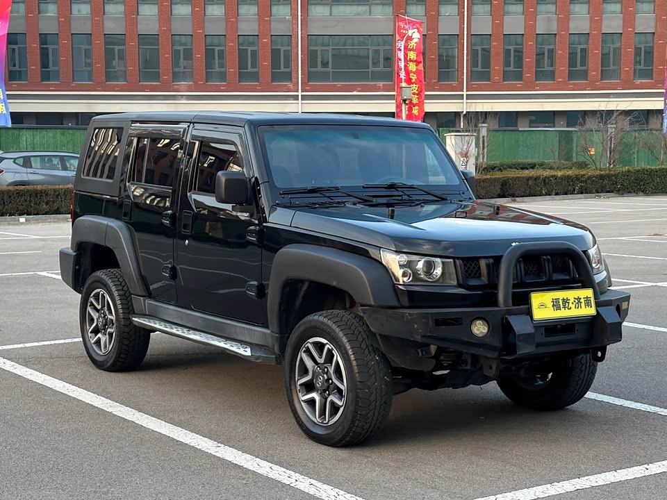 Beijing BJ40