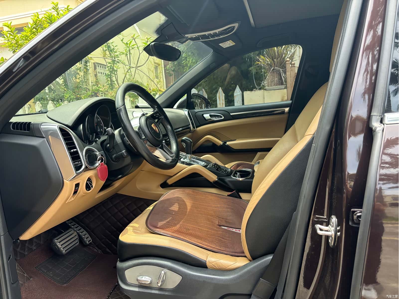 Porsche Cayenne, 2015 6