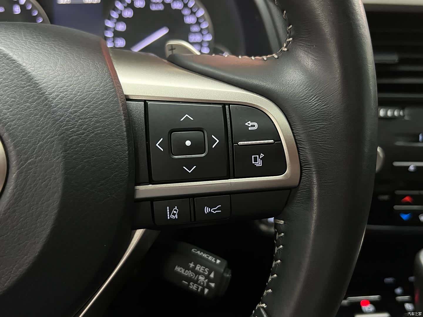 Lexus RX, 2019 22
