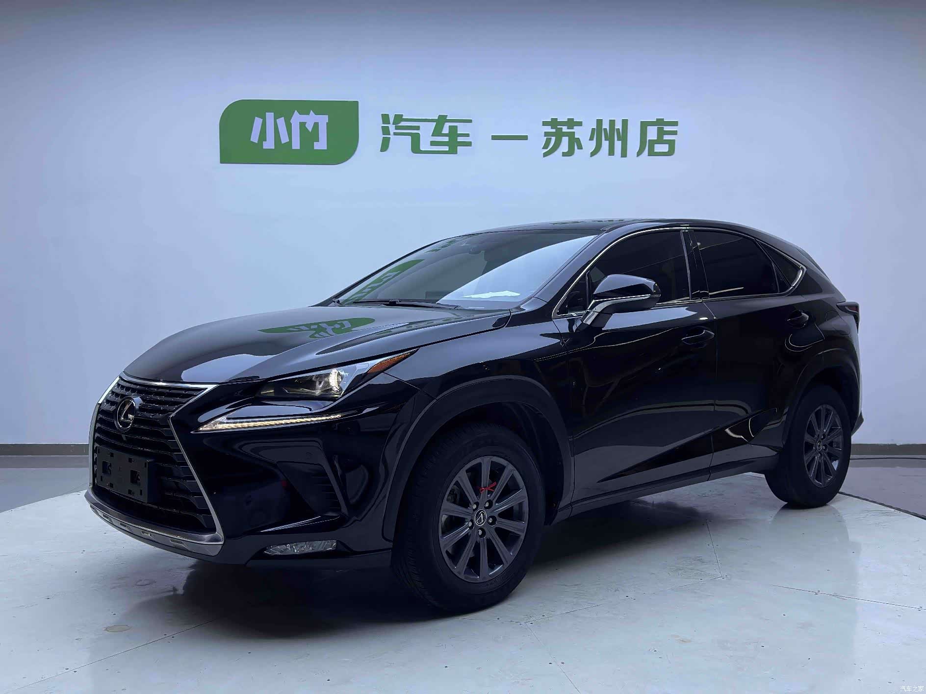 Lexus NX, 2020 1