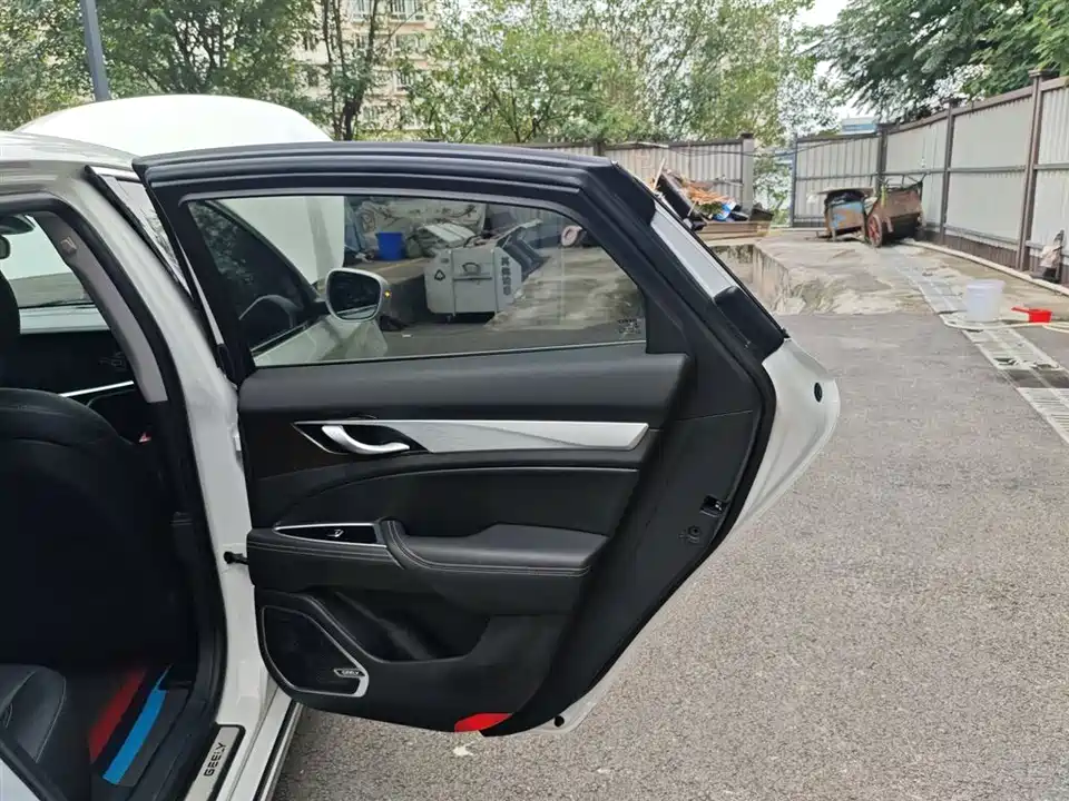 Geely Borui