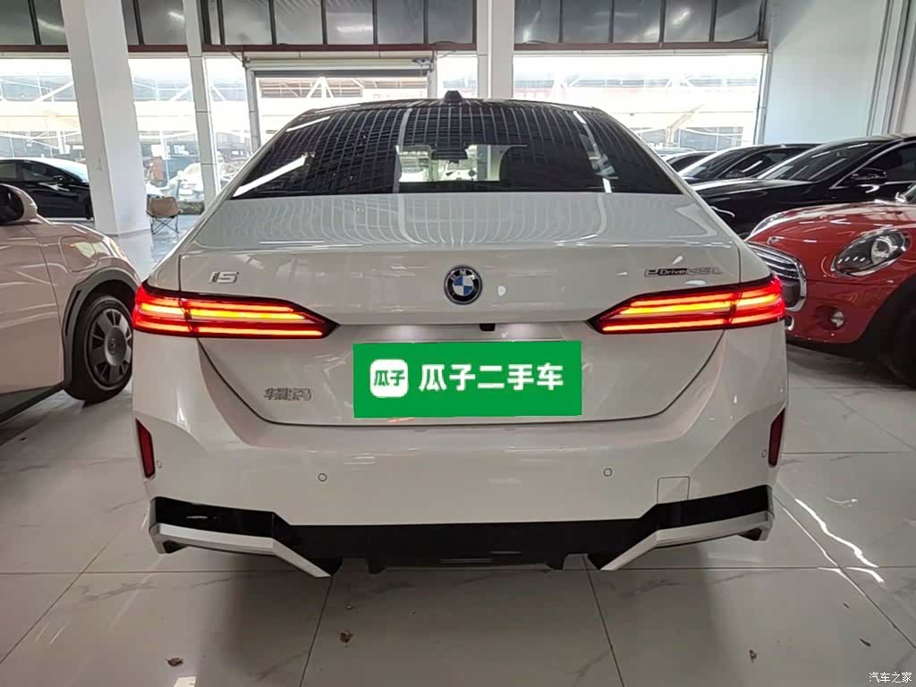 BMW i5, 2025 6