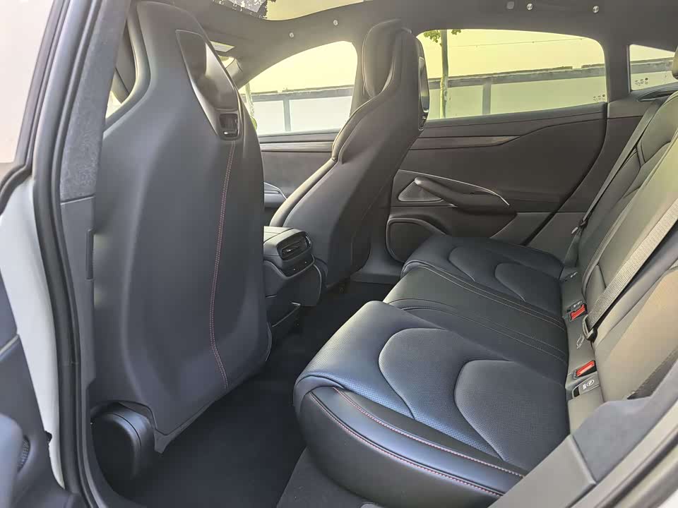 Xiaomi Xiaomi SU7 Xiaomi Xiaomi SU7