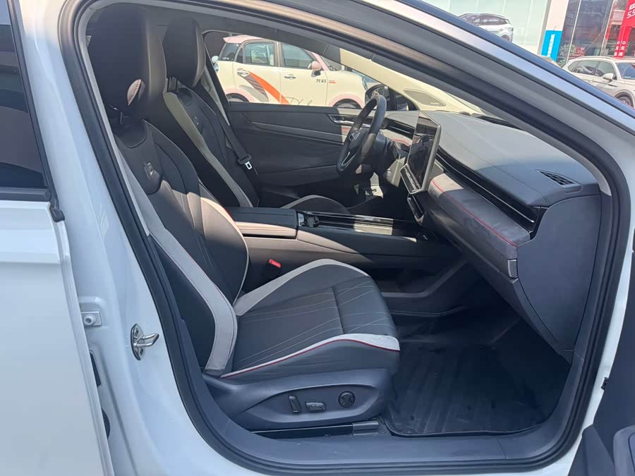 Volkswagen ID.7 VIZZION 2025, фото 6