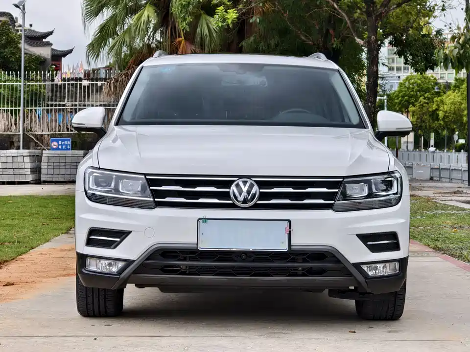 Volkswagen Tiguan L